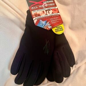 Seirus Innovation Black All Weather Gloves